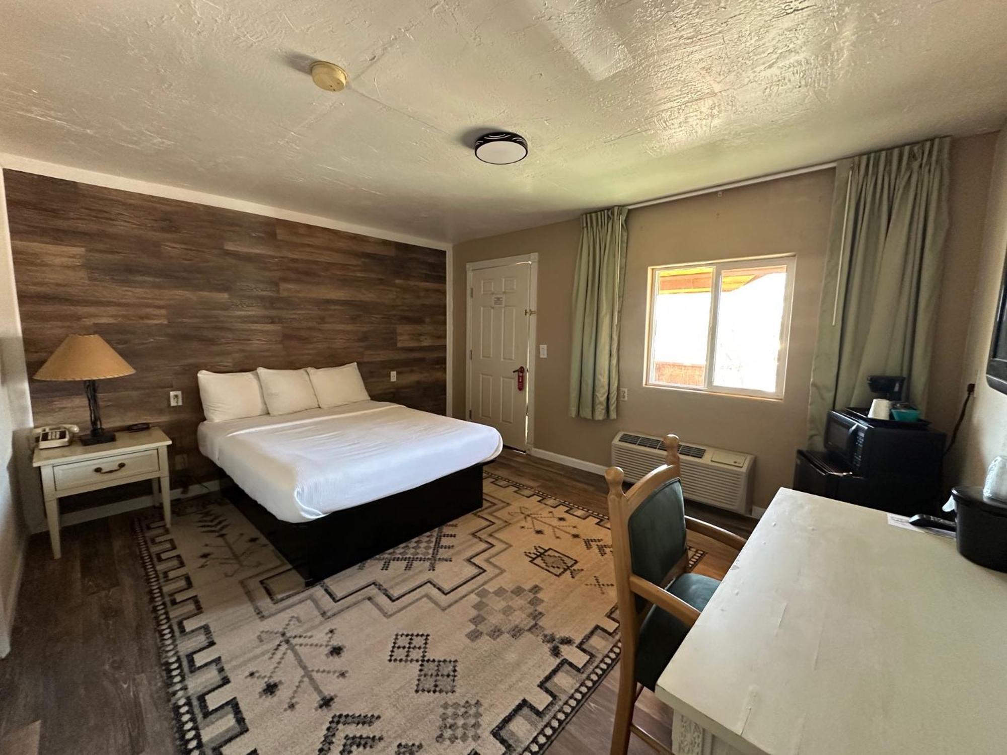 Mexican Hat Lodge Exterior photo